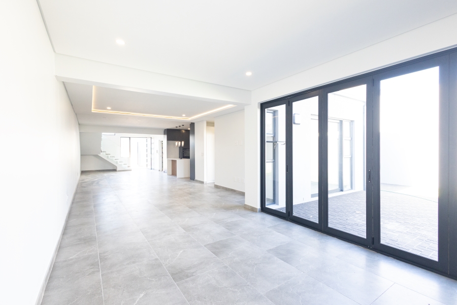 4 Bedroom Property for Sale in Sandown Western Cape